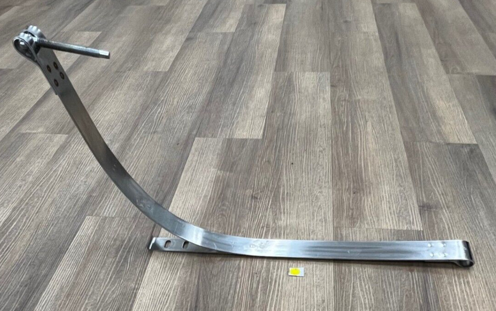 NAVISTAR  FUEL TANK MOUNTING STRAP ASSEMBLY LENGTH 25" WIDTH 2"