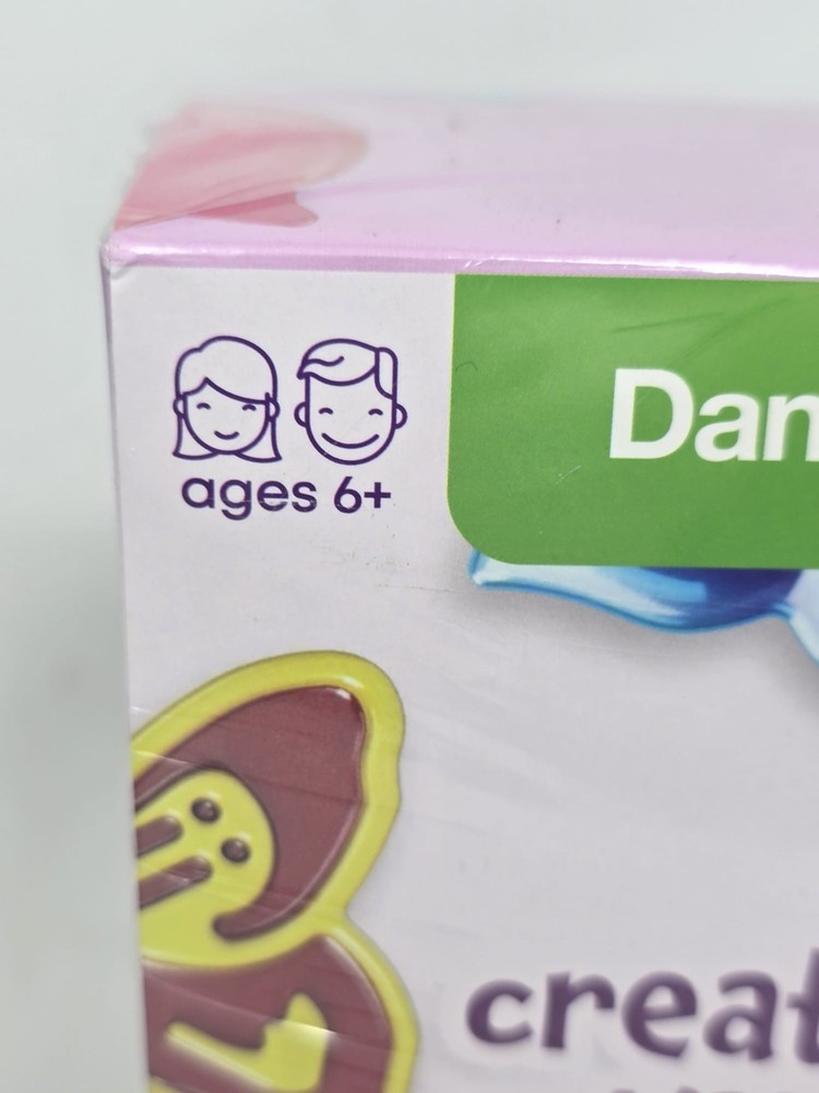 Dan & Darci Create Your Own Soap & Bath Bombs 3-in-1 Spa Science Kit