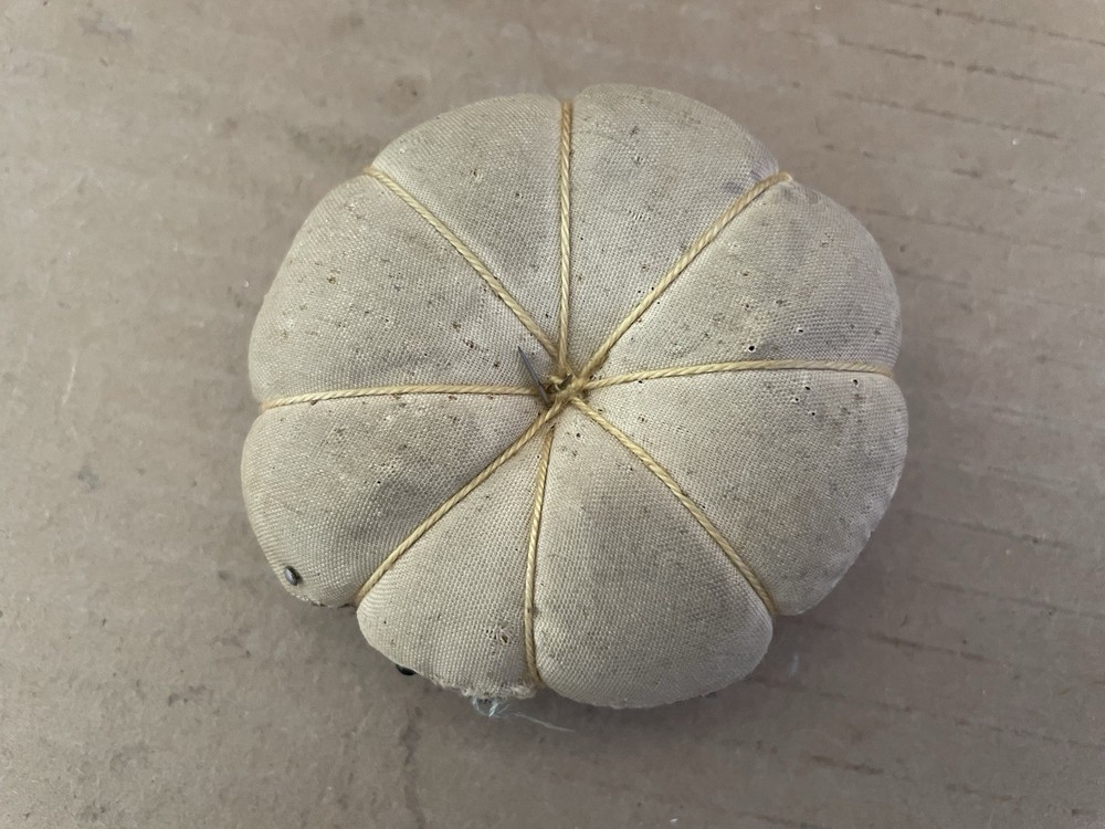 Vintage MELON PUMPKIN Needle Pin Cushion
