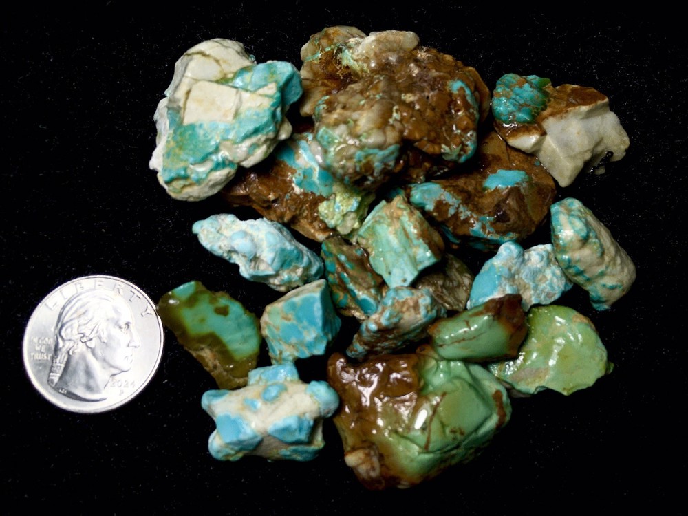 ~X - 19B Select Natural Royston Turquoise Rough