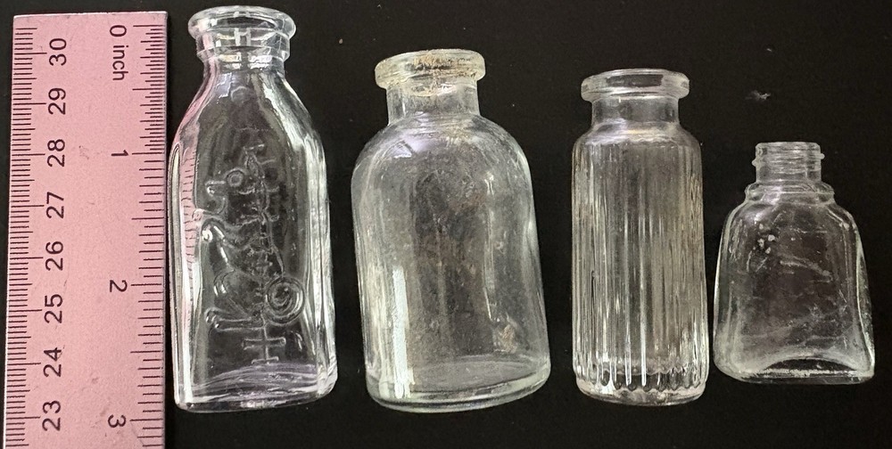 VINTAGE - 4 Small Clear Glass Bottles