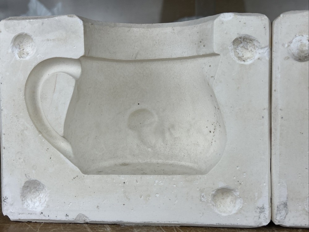 Ceramic Slip Casting mold “mushroom Pour”