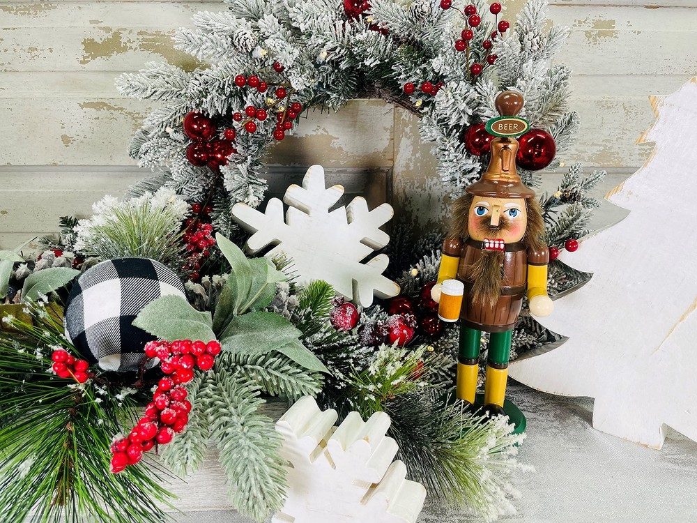 Santa's Workshop 70784 Beer Meister Nutcracker, 14"