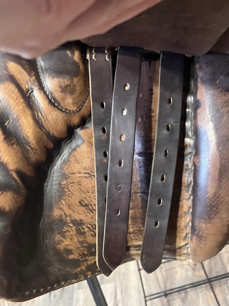 17" Stubben Siegfried all purpose saddle