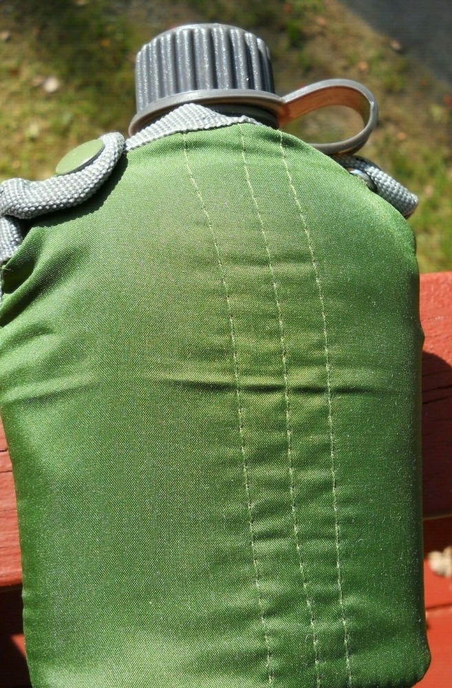 VINTAGE / COLEMAN / GI CANTEEN