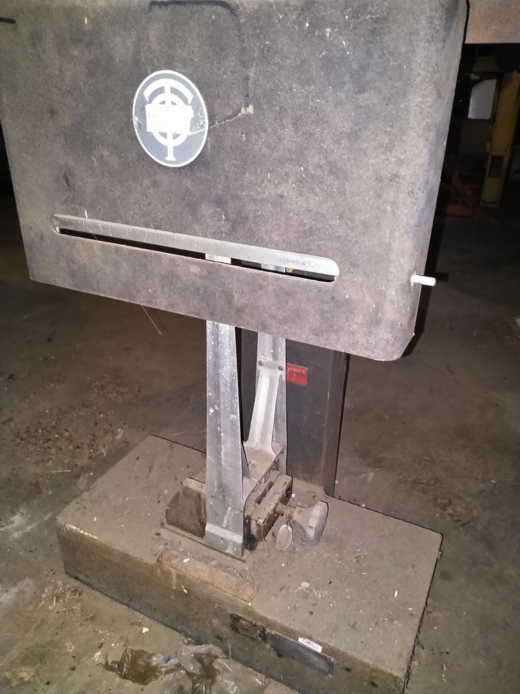 Tinius Olson Plastic Impact Tester