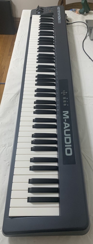M-Audio Keystation 88 USB MIDI Controller With USB Cable Tested