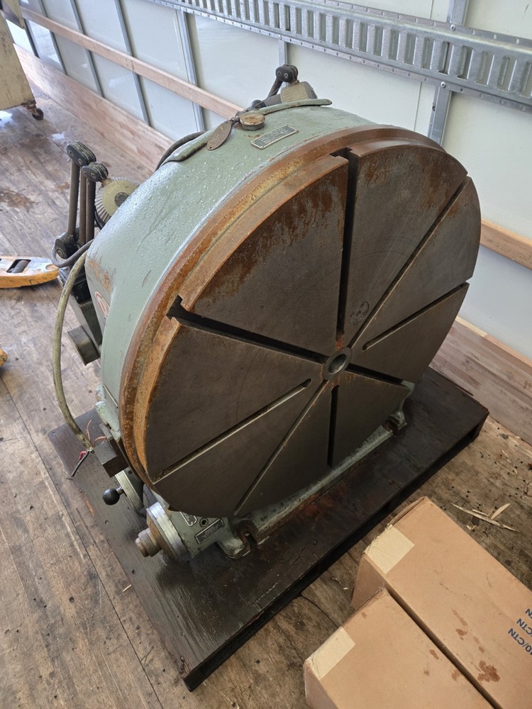 30'' Pratt & Whitney Vertical Rotary Table - FREE FREIGHT