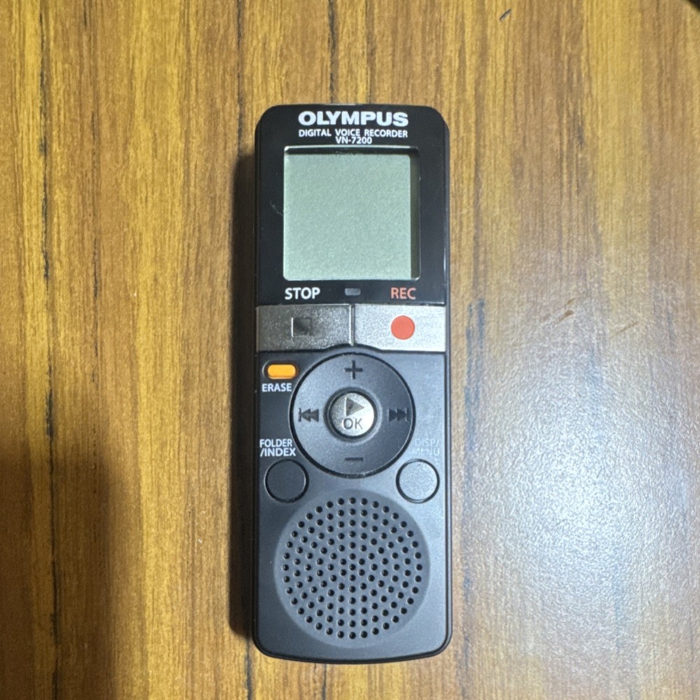 Olympus VN-7200 Voice Activated Digital Recorder Flash Memory w/ Case tested