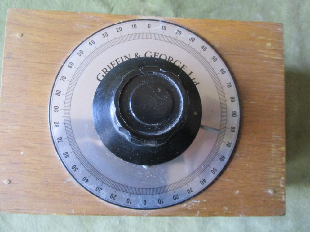 REFRACTIVE INDEX OF A LIQUID BY CRITICAL ANGLE METHOD VINTAGE {PHYSICS} GRIFFIN
