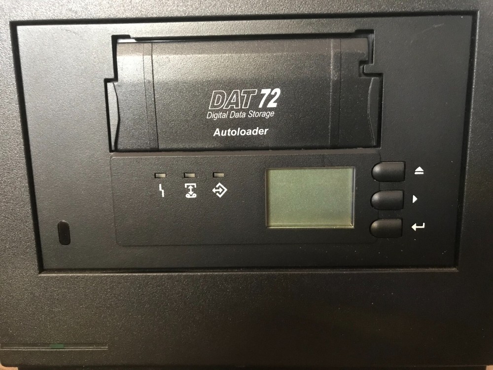QUANTUM DAT 72x6 CDL432LWEF External Autoloader dds-5 TD8200-801 SCSI LVD NEW