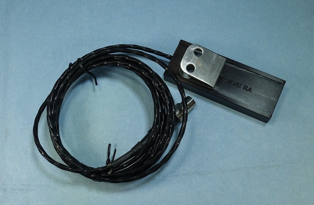 Omega Engineering 869C Platinum RTD Thermometer