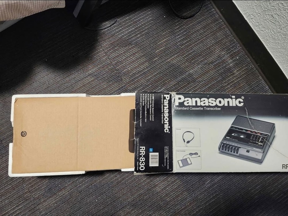 Panasonic RR-830 Cassette Transcriber Desktop Foot Controller, 4-LED