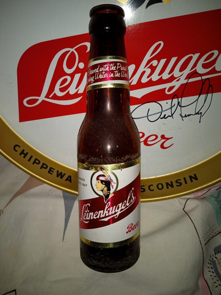 Leinenkugel's double bubble clock, Autographed tray, Signed Pitcher, Original!!