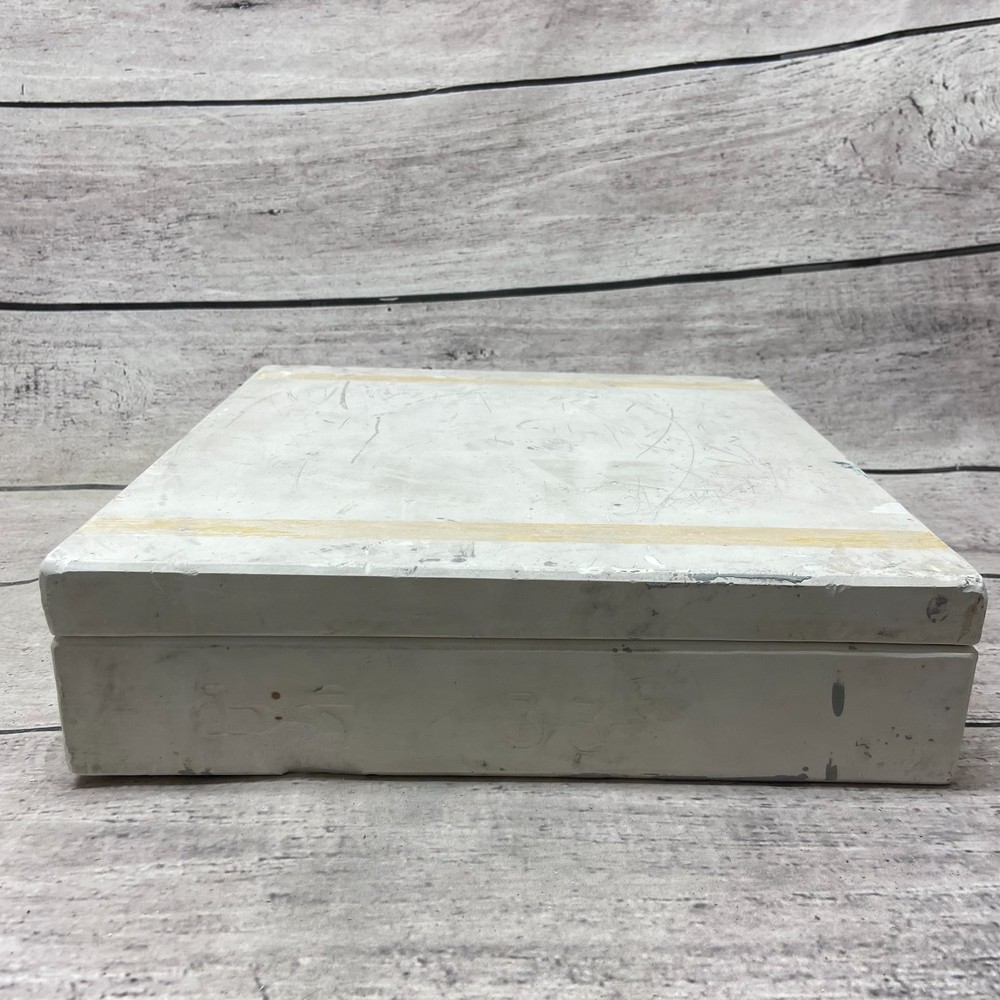 Unbranded Ceramic Casting Mold Three Kings Plate
