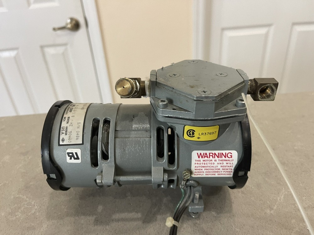 Gast Vacuum Pump Model MDA-V121-AB