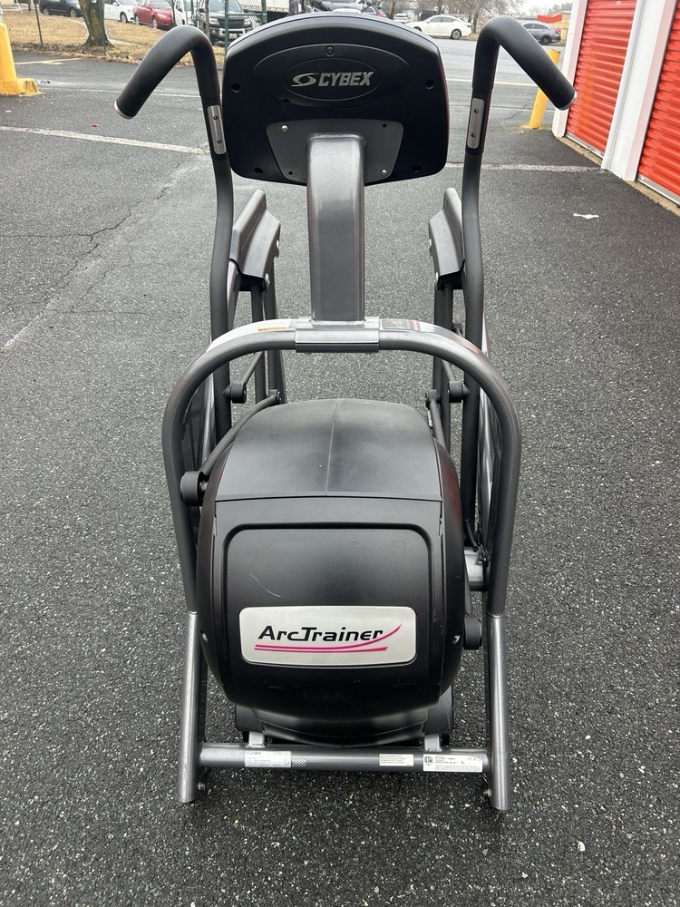 CYBEX 630a Total Body Arc Trainer ~~