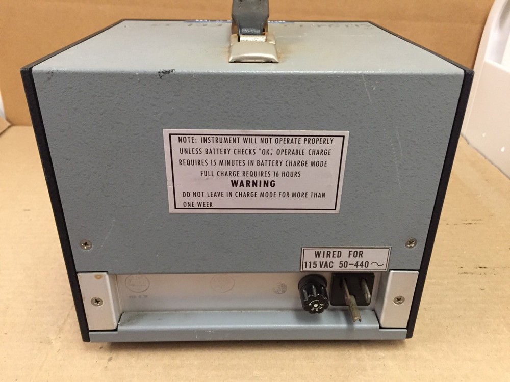 Fluke 845AB High Impedance Voltmeter Null Detector Untested