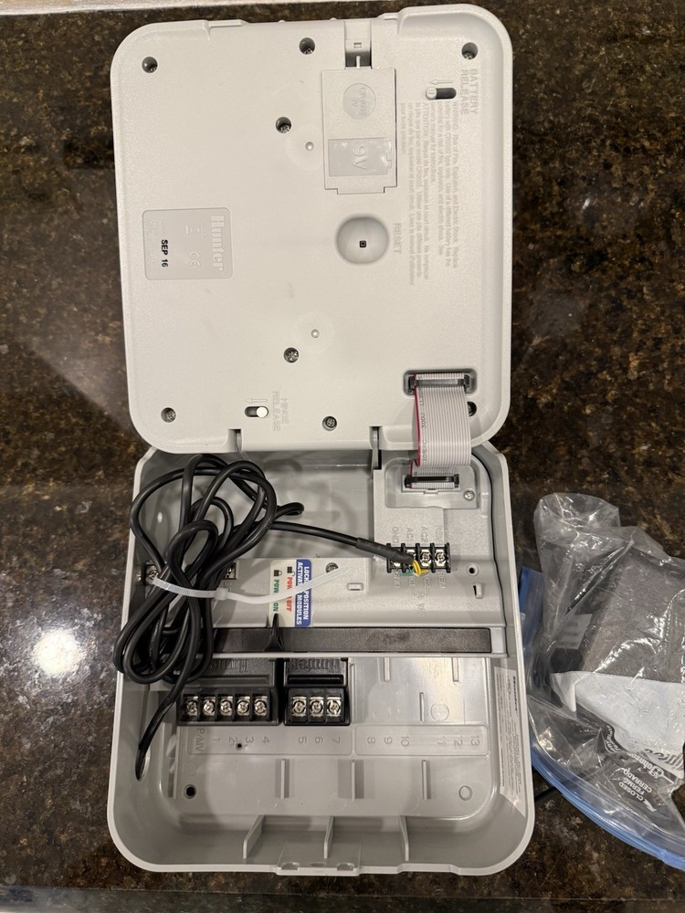 Hunter Pro-C PC-400i Indoor Sprinkler Irrigation Timer Controller 13 Zone
