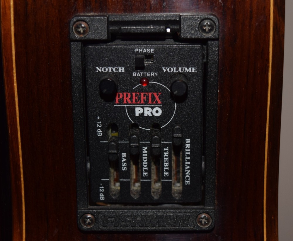 Ramirez 2CWE Classical Guitar