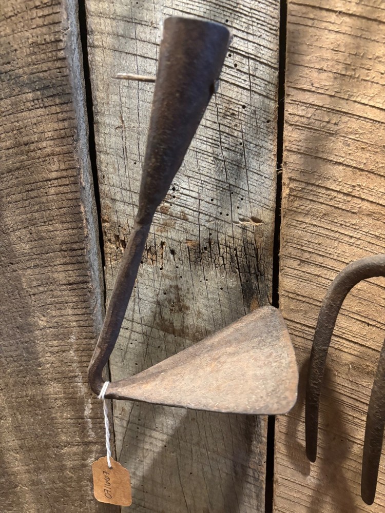 Angled Hoe