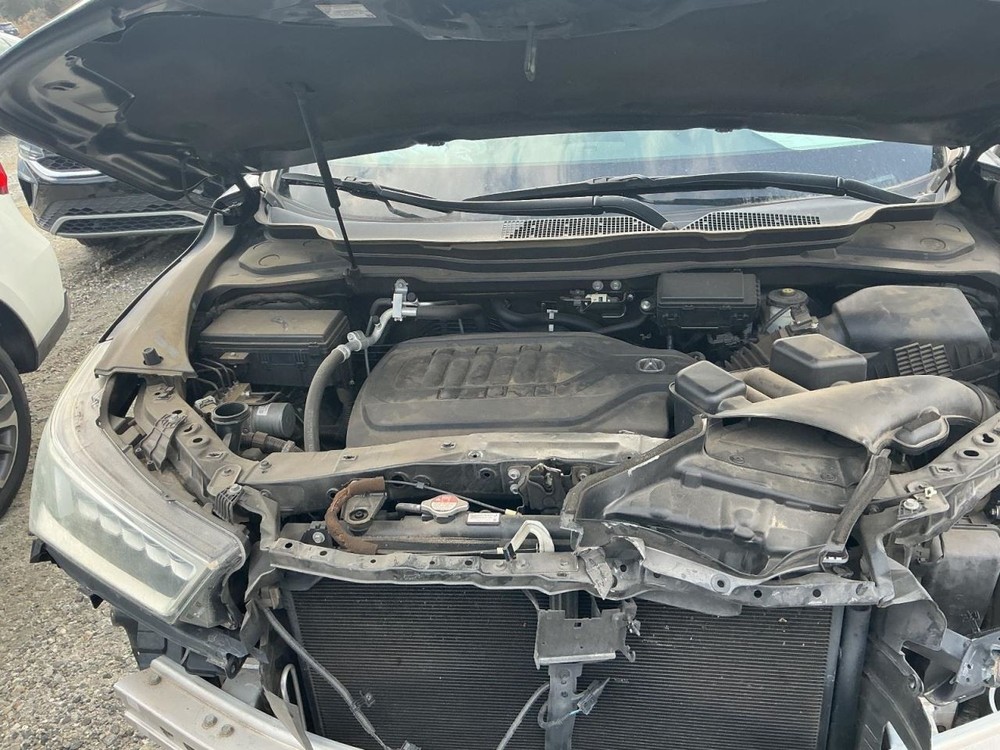 MDX 2018 Glove Box 4974762