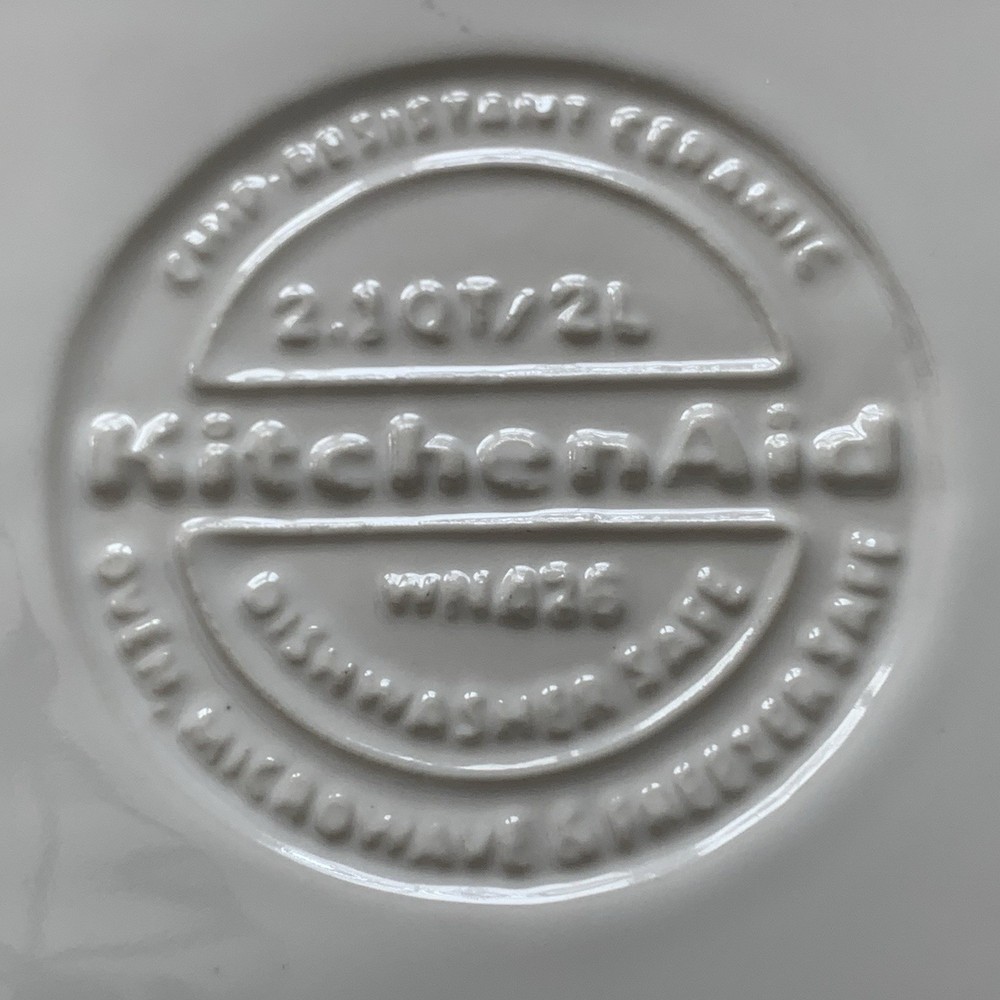 KitchenAid White Red 2 Qt Square Ceramic Bakeware Casserole Dish Baking Pan