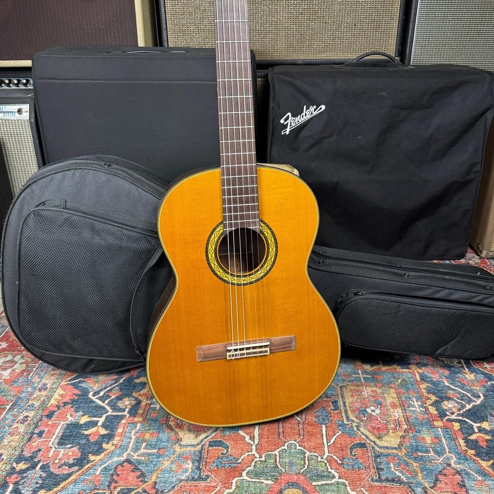 Takamine 32-C Solid Spruce Top Classical Concert - 2018