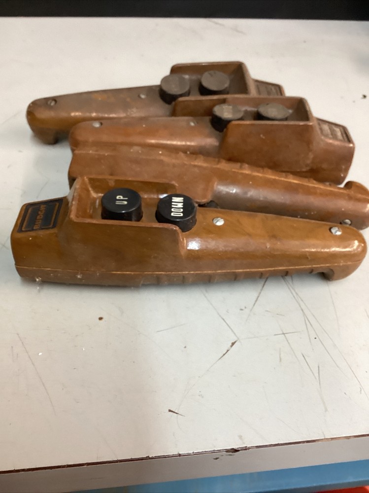 Budgit Vintage Plastic Up/Down Control Station AS IS