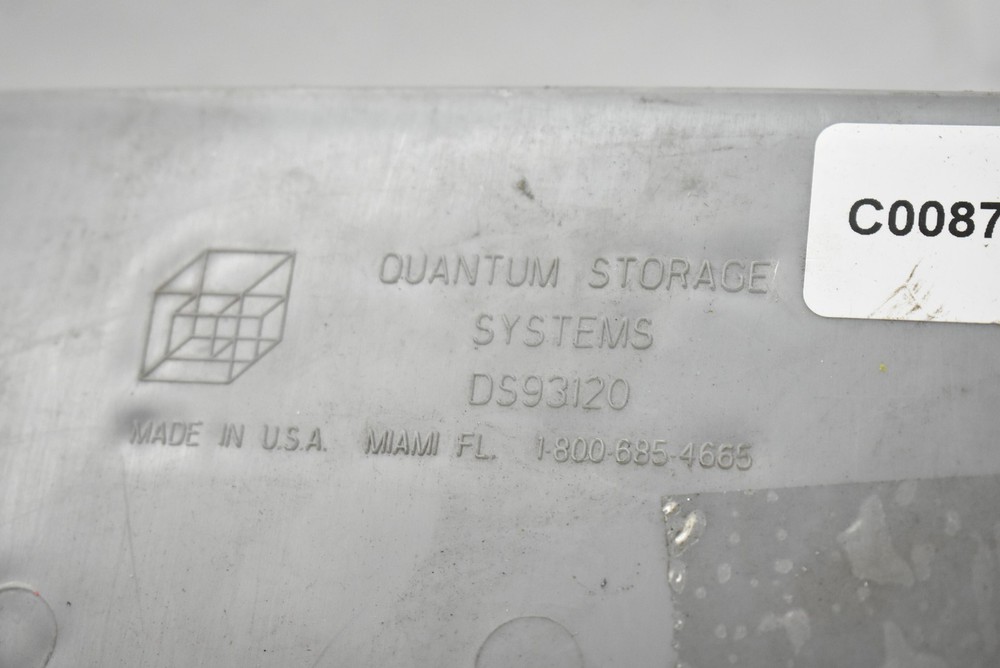 Quantum Storage Systems DS93120 Gray Plastic Slotted Divider Panel Plate