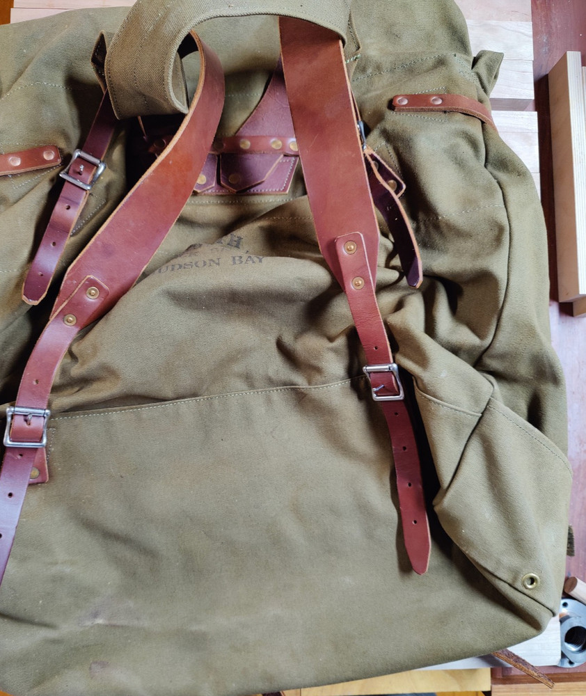 Duluth "Hudson Bay" Canvas Pack