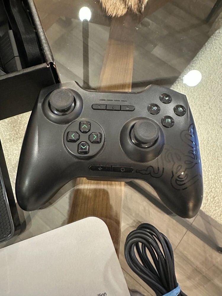 Razer Gaming Bundle - Chroma Dev Kit, Forge TV, and Serval Controllers
