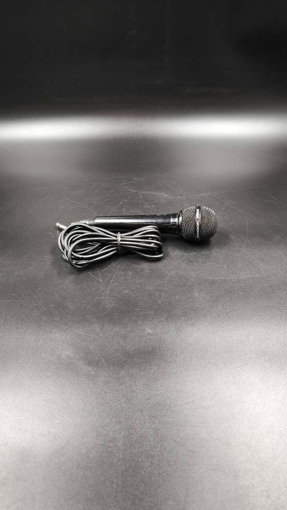 Uni-Directional Dynamic M5 Microphone Used Working Black