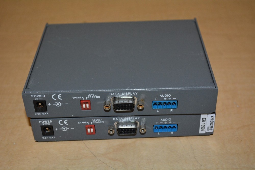 Lot 2x Extron Electronics Distribution Amplifier P/2 DA2 MT "B1"