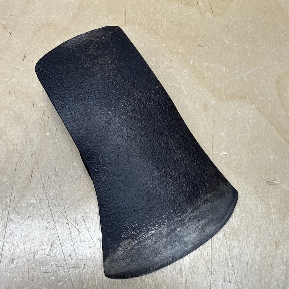 Vintage Unmarked 2lb 14.1oz Axe Head
