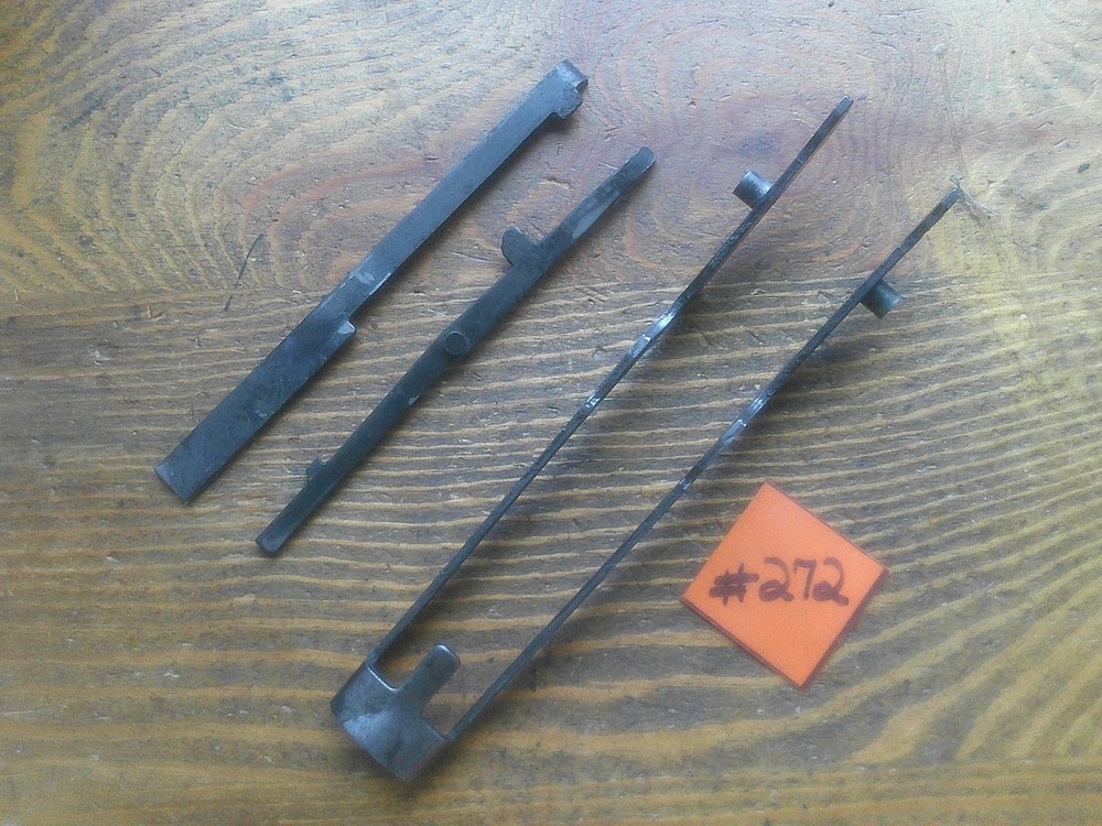 Mossberg 500 12ga Elevator & Stops Good Shape  590