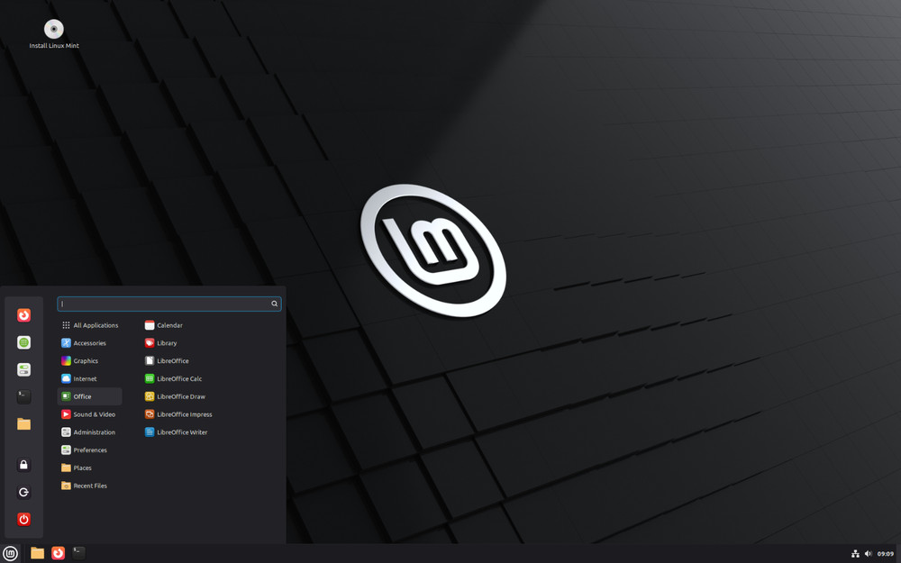 Linux Mint Latest Cinnamon 128GB SSD 2.5" Latest Version Installed (BIOS) 64-Bit
