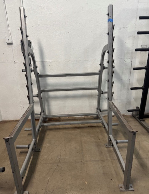 Hammer Strength | Walk Out Squat Rack