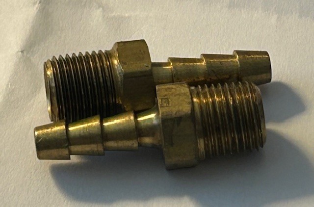 531541 Fitting 1/8