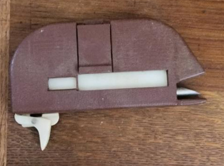 Vintage Laredo Filter Cigarette Maker USA