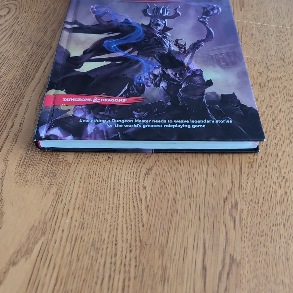 Dungeons & Dragons Dungeon Master’s Guide Hardcover 2014
