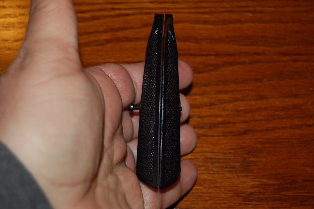 COLT NEW SERVICE GRIP REPRODUCTION