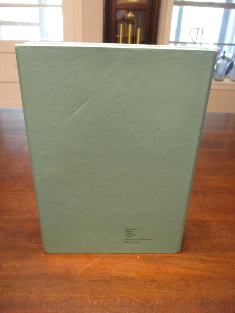 TIFFANY & CO. TRI-FOLD STATIONARY SET