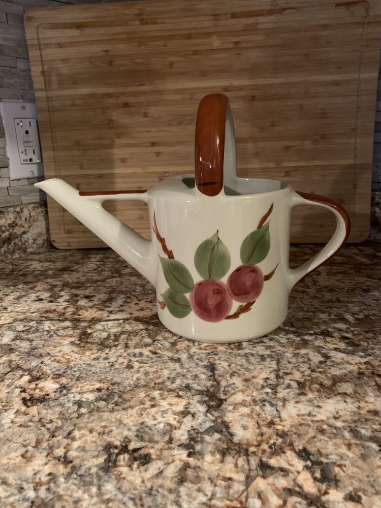 Franciscan Apple ceramic watering Can Portugal