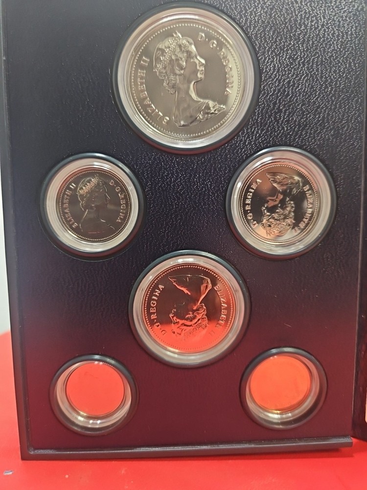 Beautiful 1981 Canada Specimen Set