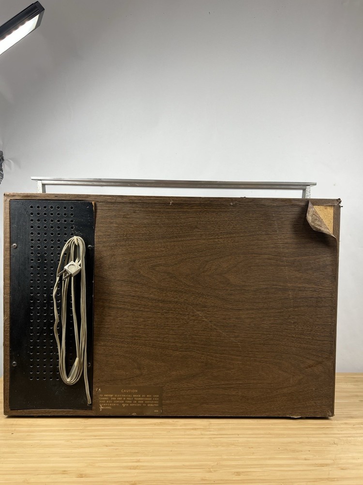 Zenith X560 Solid State Stereo Record Player Micro-Touch 2G Flip-Down Turntable