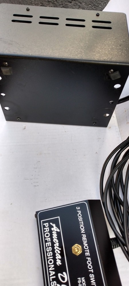 American DJ lighting sequencer with footswitch