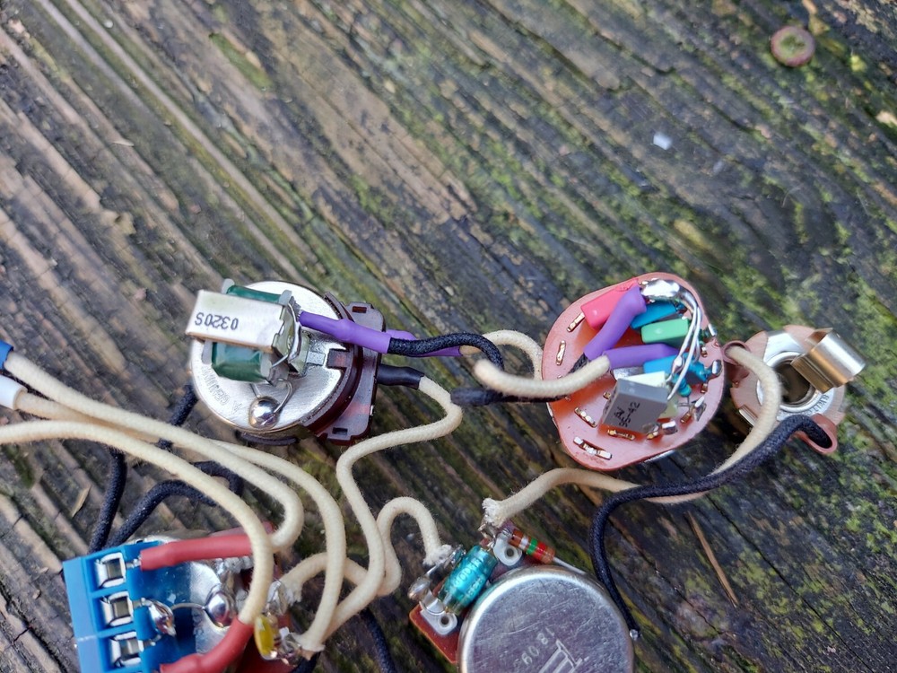 SG Harness Custom Wired / Varitone Switch, Bass Cut Pot Solderless KellingSound