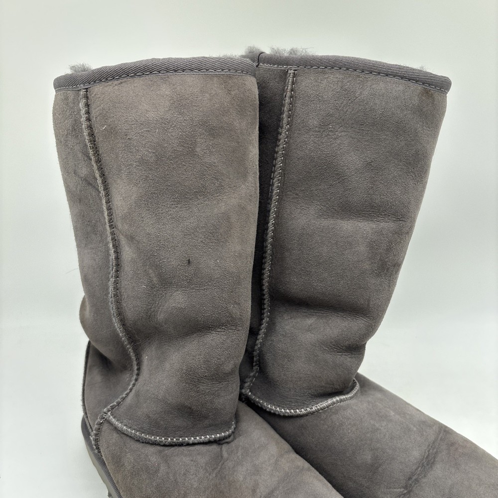 Womens UGGs Tall Grey Size 6!