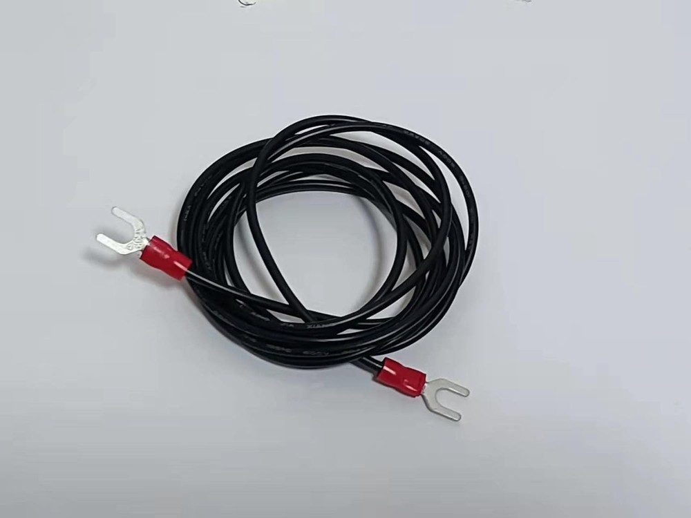 Eliminate Static with 5-ft Ground Wire for Technic Phonograph Turntables